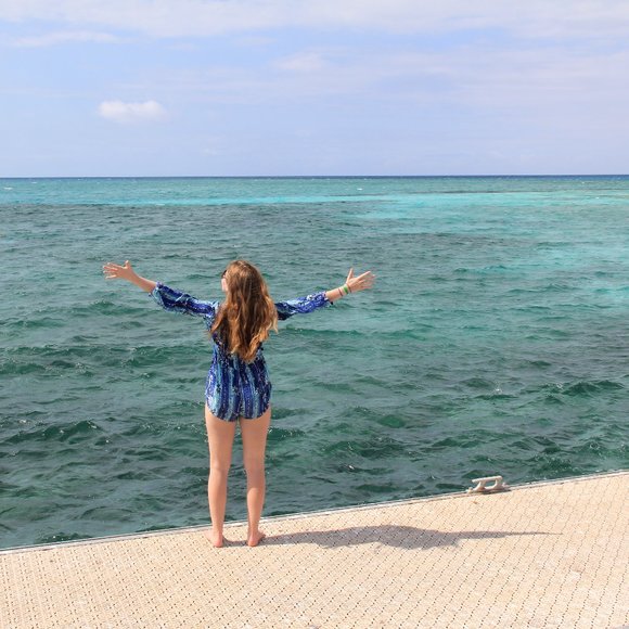 Meet your Posher, Elhana - Picture 1 of 1